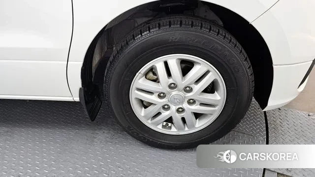 Hyundai The New Grand Starex id 3013161 из Кореи 15