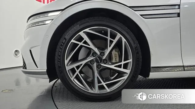 Genesis G90 (RS4) id 3707554 из Кореи 15