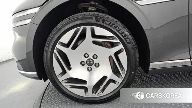 Genesis G90 (RS4) id 4388919 из Кореи 29