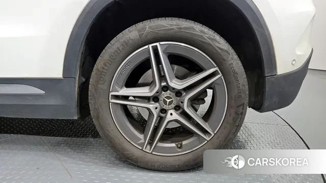 Mercedes-Benz GLA - Class H247 id 3360387 из Кореи 15