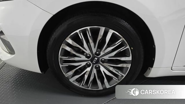 Kia K7 Premier id 4245225 из Кореи 29