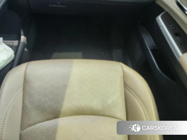 Toyota Sienna 4th Generation 2022 Белый из Кореи, фото 5