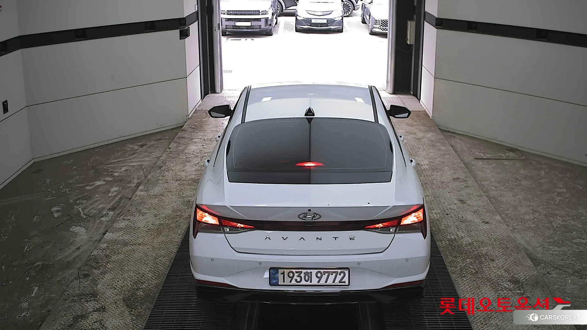 Hyundai Avante id 3888338 из Кореи 32