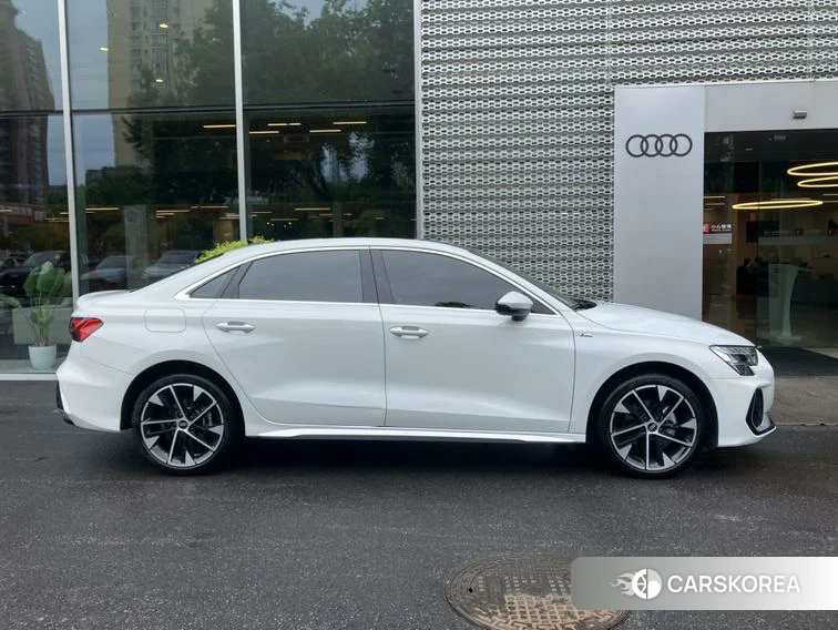 Audi A3 id 4492938 из Китая 7