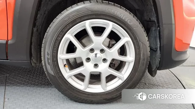 Jeep Renegade id 3742052 из Кореи 15