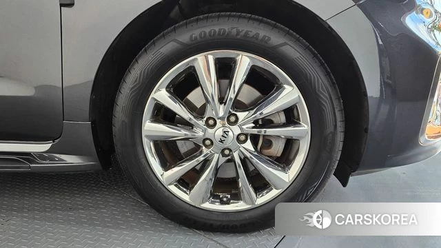 Kia The New Carnival id 4755206 из Кореи 15