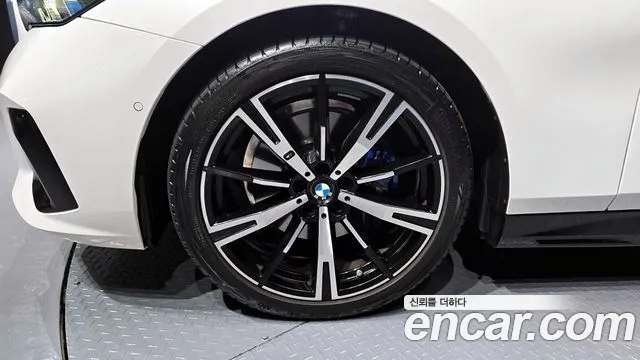 BMW 5 Series (G60) id 2731252 из Кореи 15