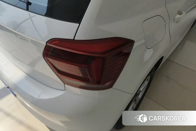 Volkswagen Polo id 4257718 из Китая 12
