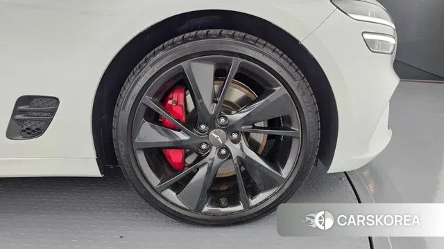 Genesis The New G70 id 3373845 из Кореи 15