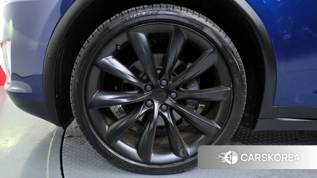 Tesla Model X id 3893208 из Кореи 15