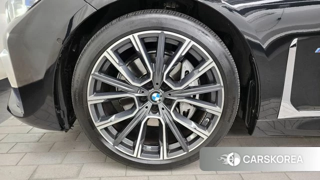 BMW 7 Series (G11) id 3942383 из Кореи 15