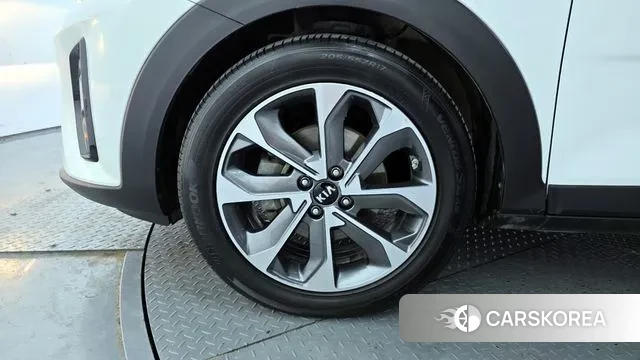 Kia Stonic id 3612763 из Кореи 15