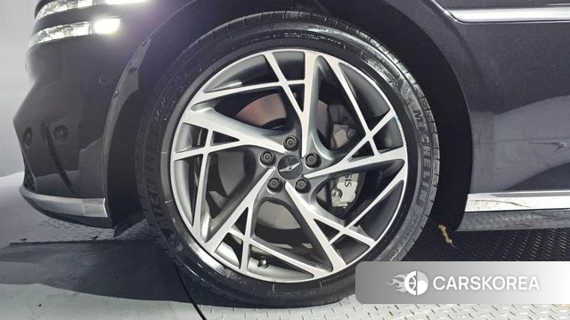 Genesis G90 (RS4) id 4725780 из Кореи 35