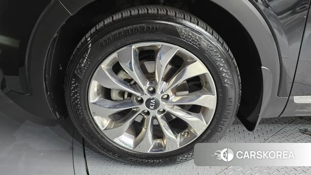 Kia The New Sorento id 4377769 из Кореи 27