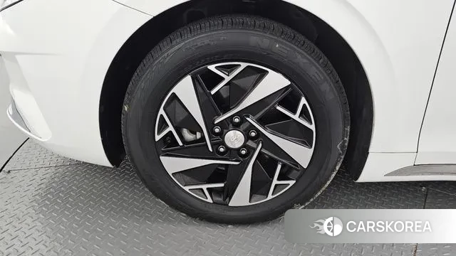 Hyundai The New Grandeur IG Hybrid id 3478507 из Кореи 15