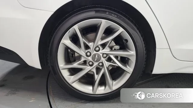 Genesis The New G70 id 3736123 из Кореи 15