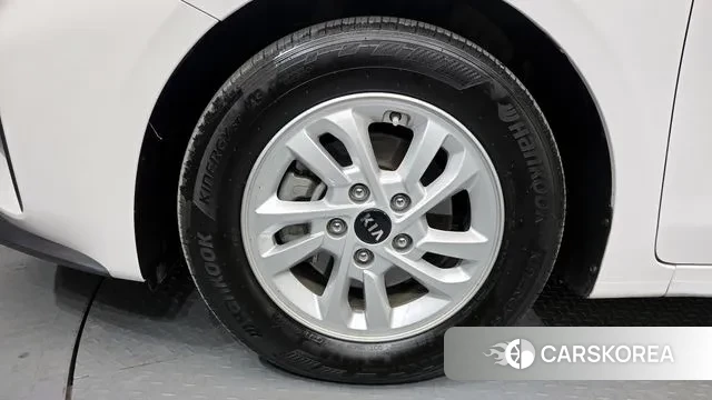 Kia Come New K3 id 3651365 из Кореи 15