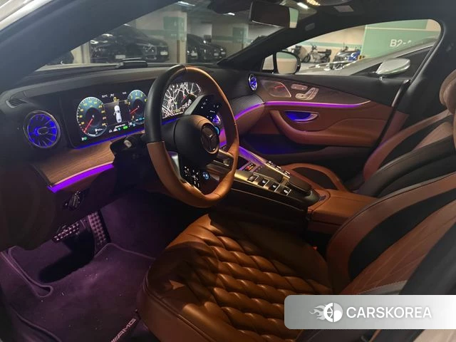 Mercedes-Benz AMG GT 2023 Белый из Кореи, фото 5