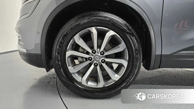 Renault Korea (Samsung) The New QM6 id 4506921 из Кореи 28