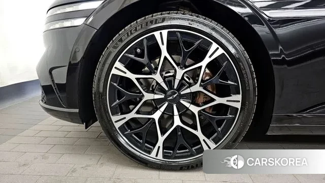 Genesis G90 (RS4) id 3533436 из Кореи 15