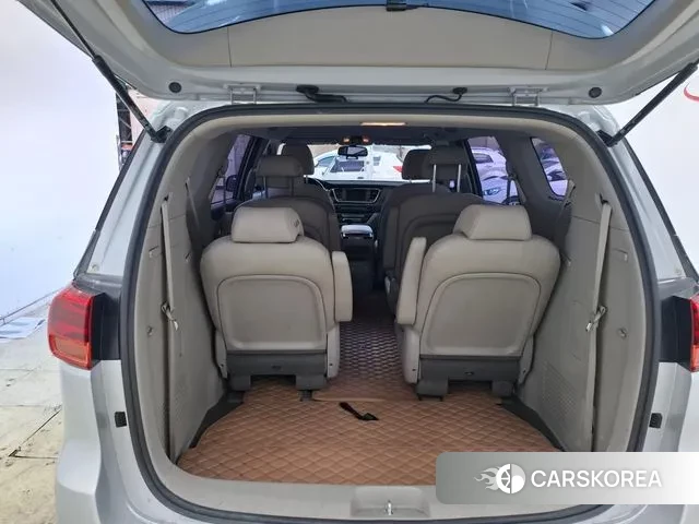 Kia The New Carnival id 3259019 из Кореи 15