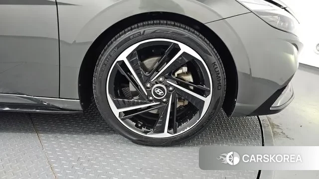 Hyundai Avante (CN7) id 3586905 из Кореи 15