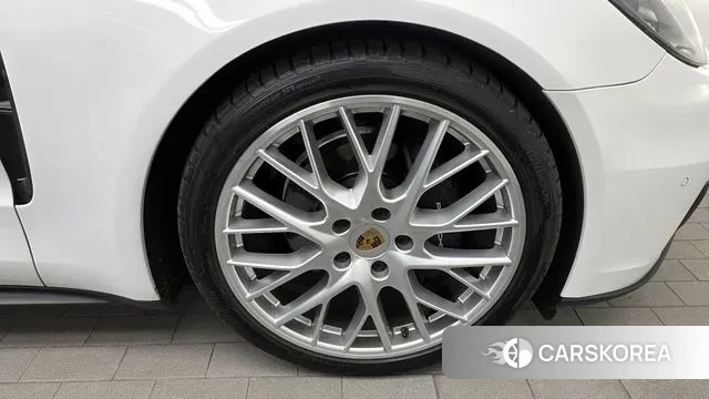 Porsche Panamera (971) id 3357038 из Кореи 15