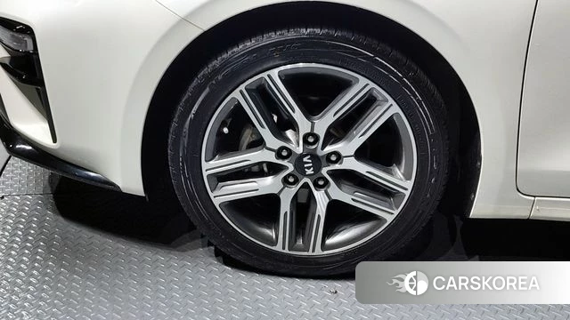 Kia Come New K3 id 3808360 из Кореи 15