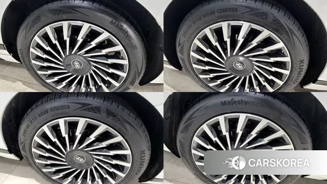 Hyundai Grandeur (GN7) id 3763865 из Кореи 15