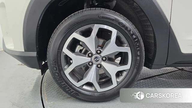 Ssangyong Torres id 4337640 из Кореи 25