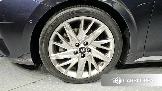 Hyundai The New Grandeur IG id 4324532 из Кореи 25