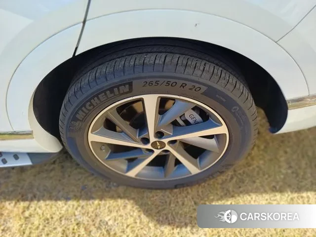 Genesis GV80 id 3670142 из Кореи 13