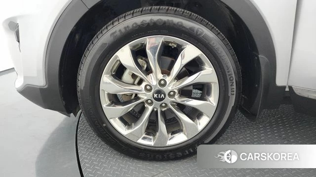 Kia The New Sorento id 4447911 из Кореи 29
