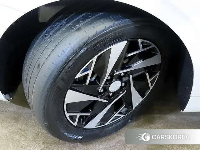 Hyundai The New Grandeur IG Hybrid id 3757478 из Кореи 15