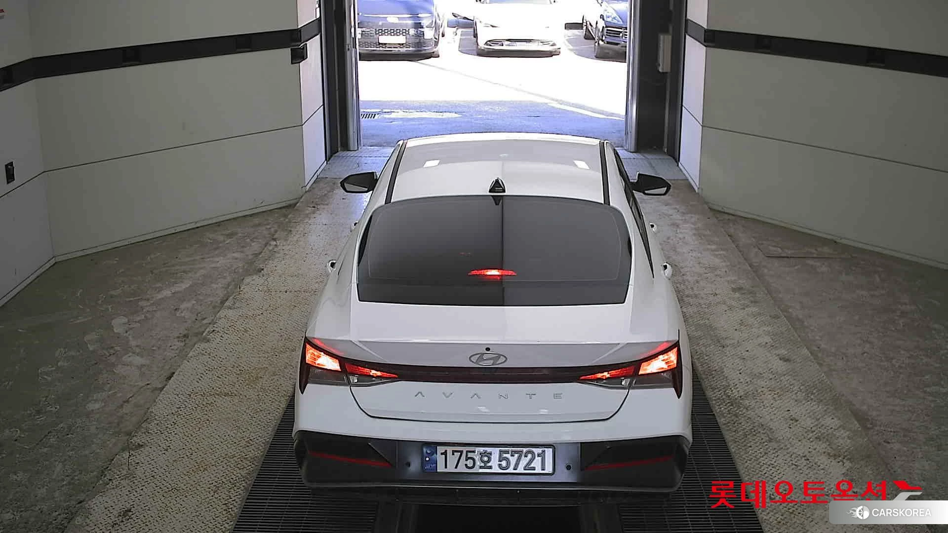Hyundai Avante id 4296739 из Кореи 33