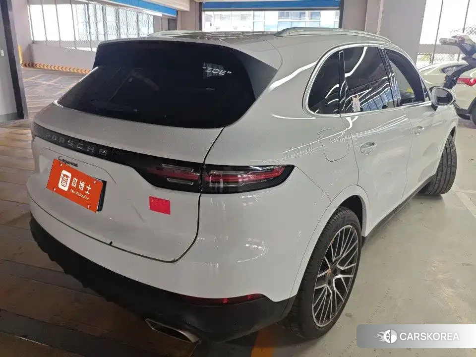 Porsche Cayenne 2019 Белый из Китая, фото 5