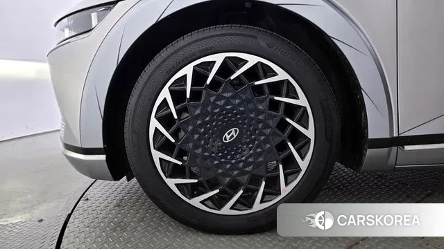 Hyundai Ionic 5 id 3458721 из Кореи 15