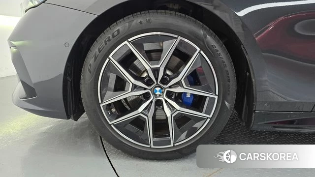 BMW 5 Series (G60) id 4757480 из Кореи 15
