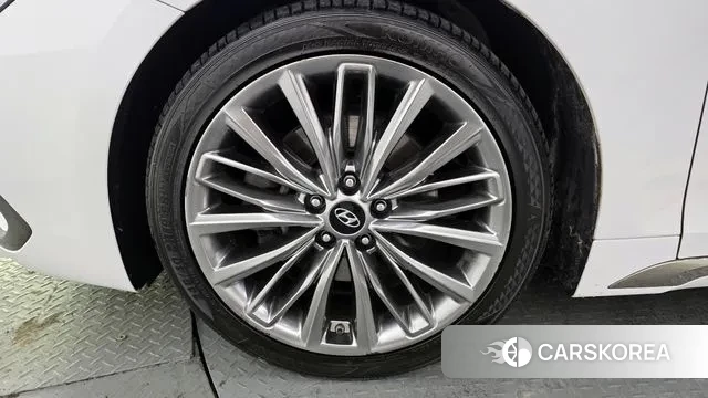 Hyundai Grandeur IG id 3656841 из Кореи 15