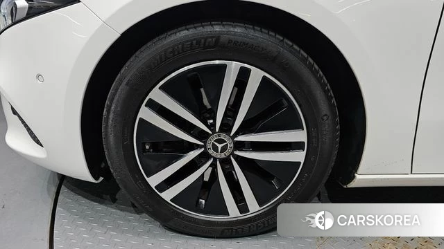 Mercedes-Benz A-Class W177 id 4445656 из Кореи 26