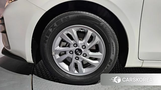 Kia Come New K3 id 4304417 из Кореи 15