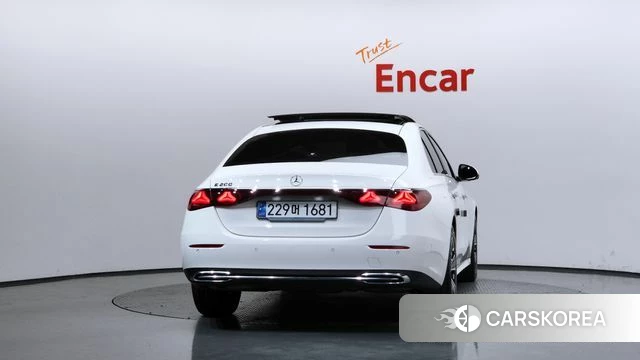Mercedes-Benz E-Class W214 id 4462526 из Кореи 29