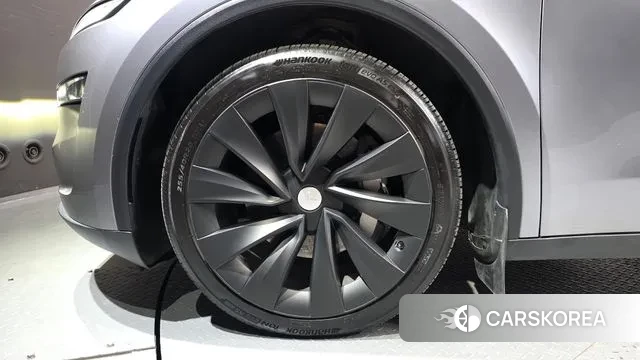 Tesla Model Y id 3590408 из Кореи 15