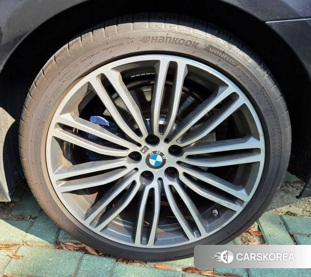 BMW 5 Series (G30) id 4895232 из Кореи 15