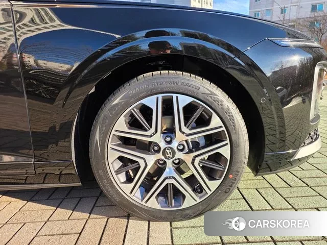 Hyundai Grandeur Hybrid (GN7) 2024 Черный из Кореи, фото 5