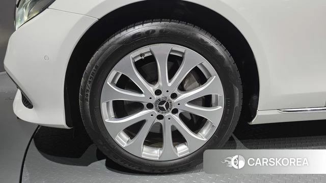 Mercedes-Benz E-Class W213 id 4269126 из Кореи 25