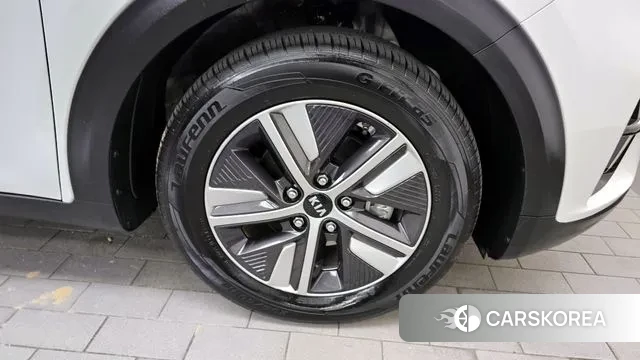 Kia The New Niro id 3307848 из Кореи 15