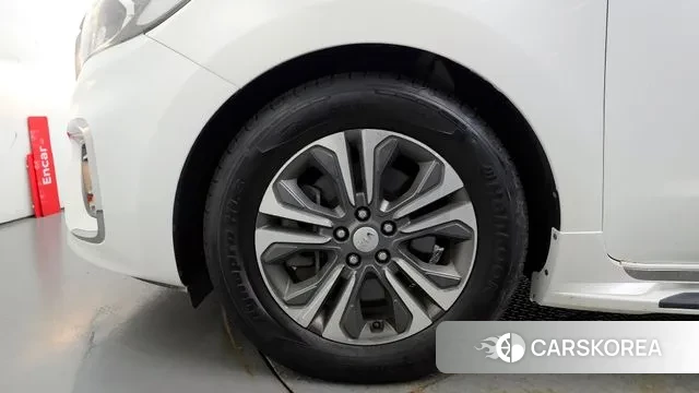 Kia The New Carnival id 3019006 из Кореи 15