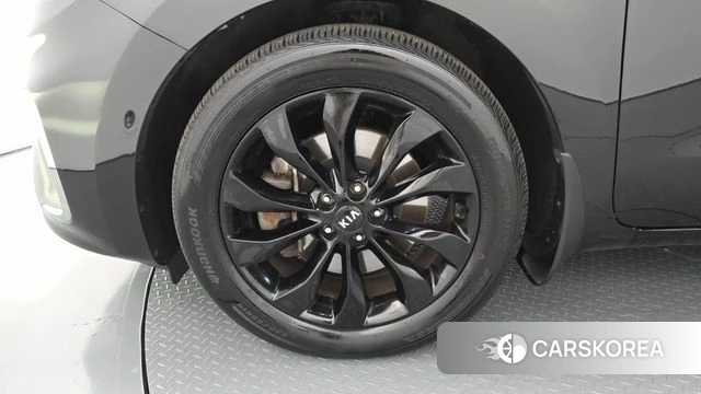 Kia The New Carnival id 4435419 из Кореи 27
