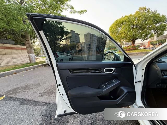 Honda Civic id 4277371 из Китая 12